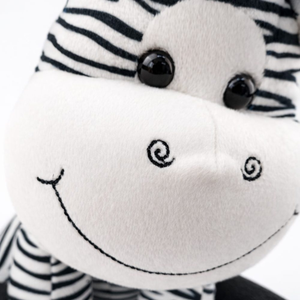 Zebra de Pelúcia Infantil Decorativo - Image 3