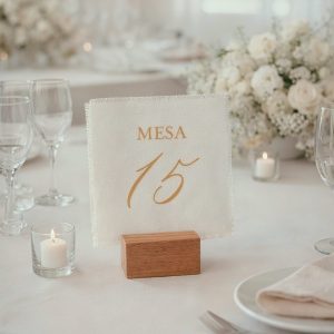 Marcador de mesa casamento linho
